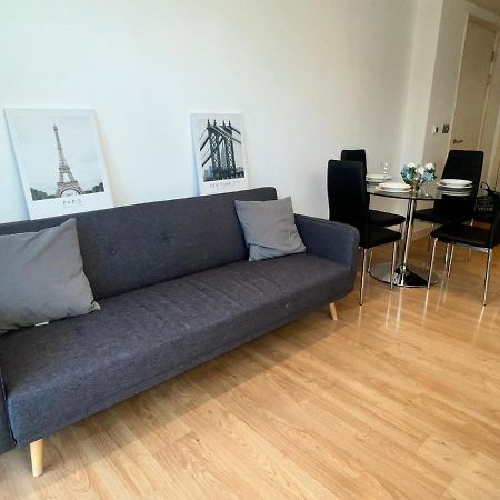 Canary Luxury Modern 1 Bedroom Apartment London Exterior photo